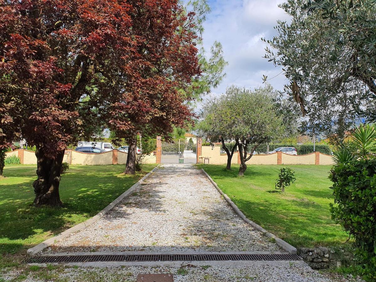 La Casetta Di Silvio Capezzano Pianore ภายนอก รูปภาพ