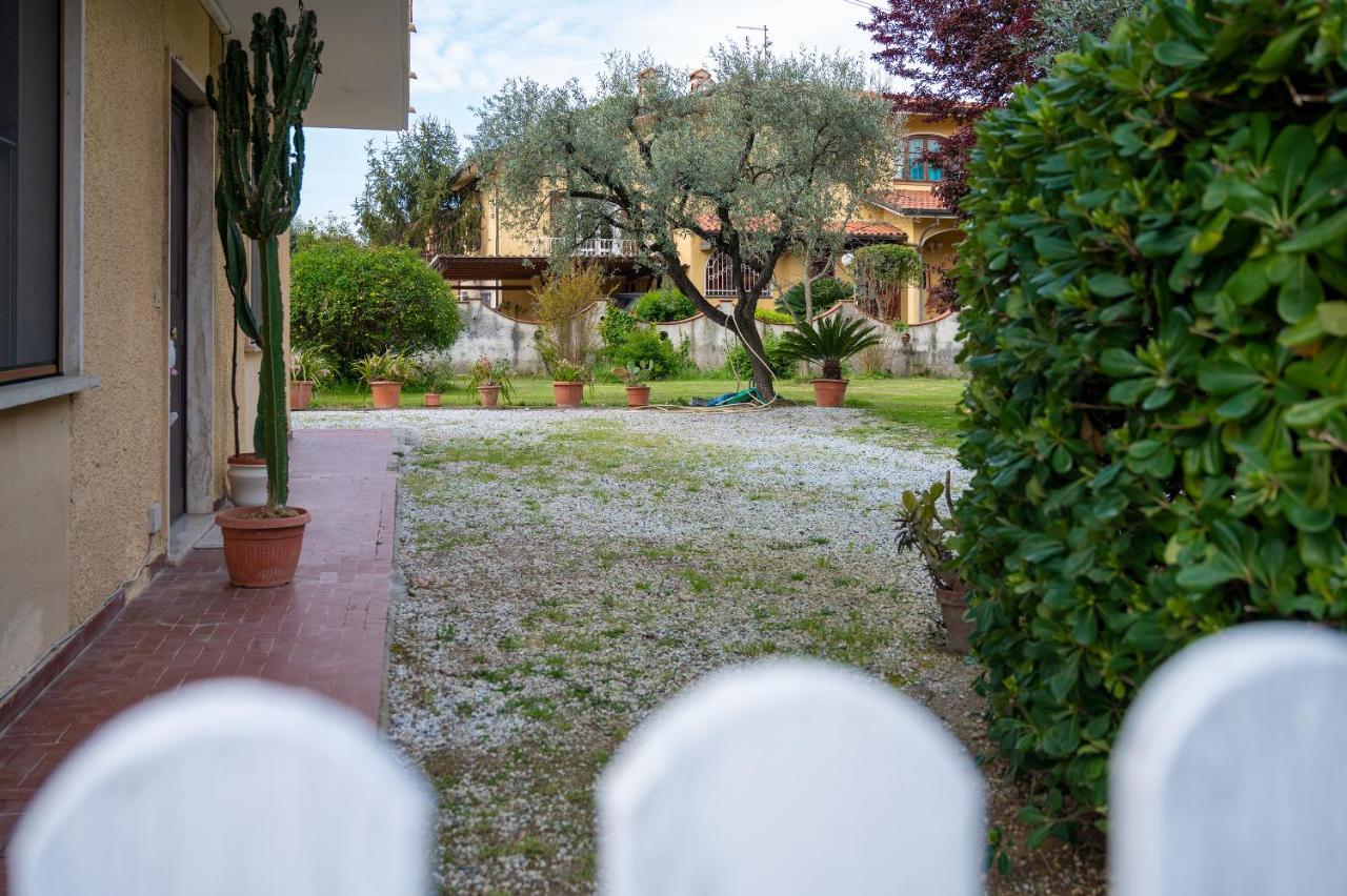 La Casetta Di Silvio Capezzano Pianore ภายนอก รูปภาพ